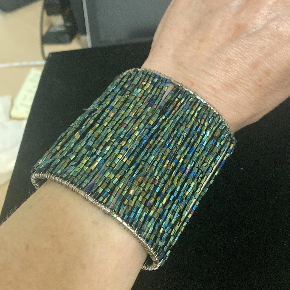 Sparkling emerald colored cuff bracelet